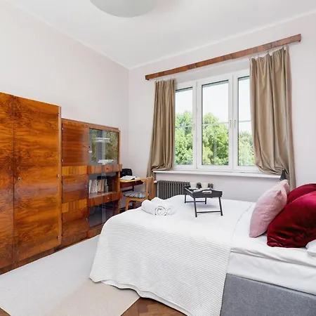 Retro Skawinska Cracow By Renters Apartment Krakow